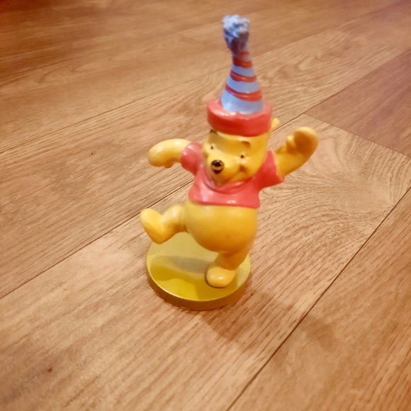 SOLD Winnie The Pooh Birthday Figurines - Picture 4 of 9